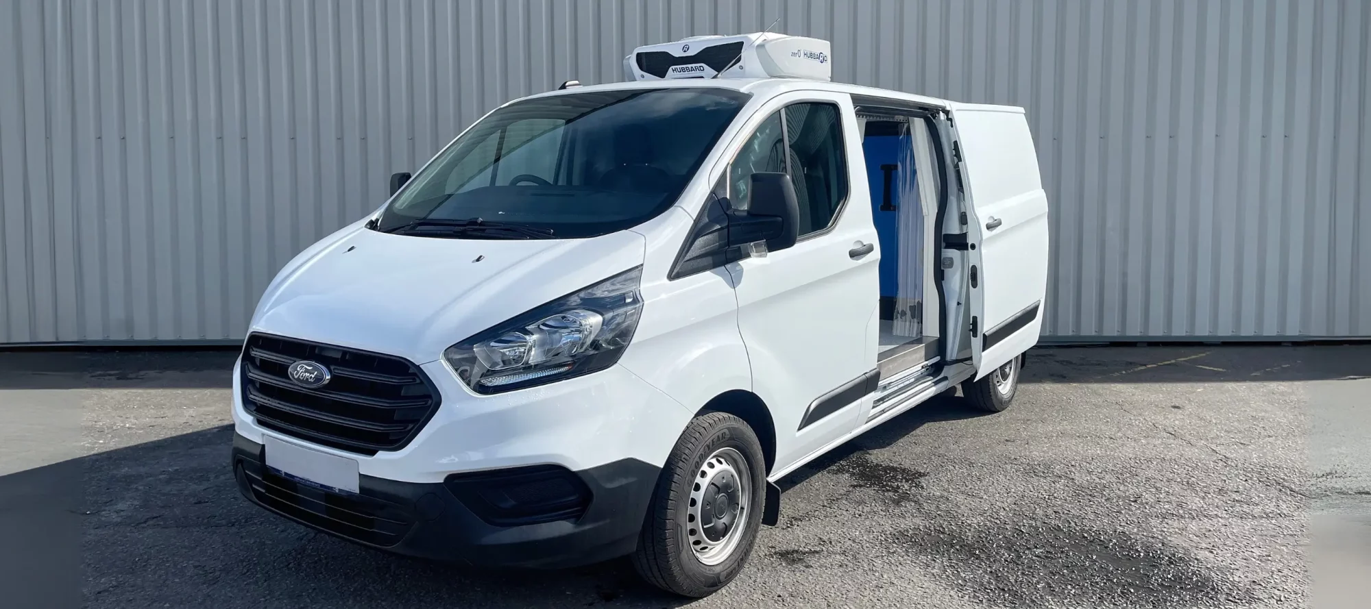 Front View Front View of Ford Van