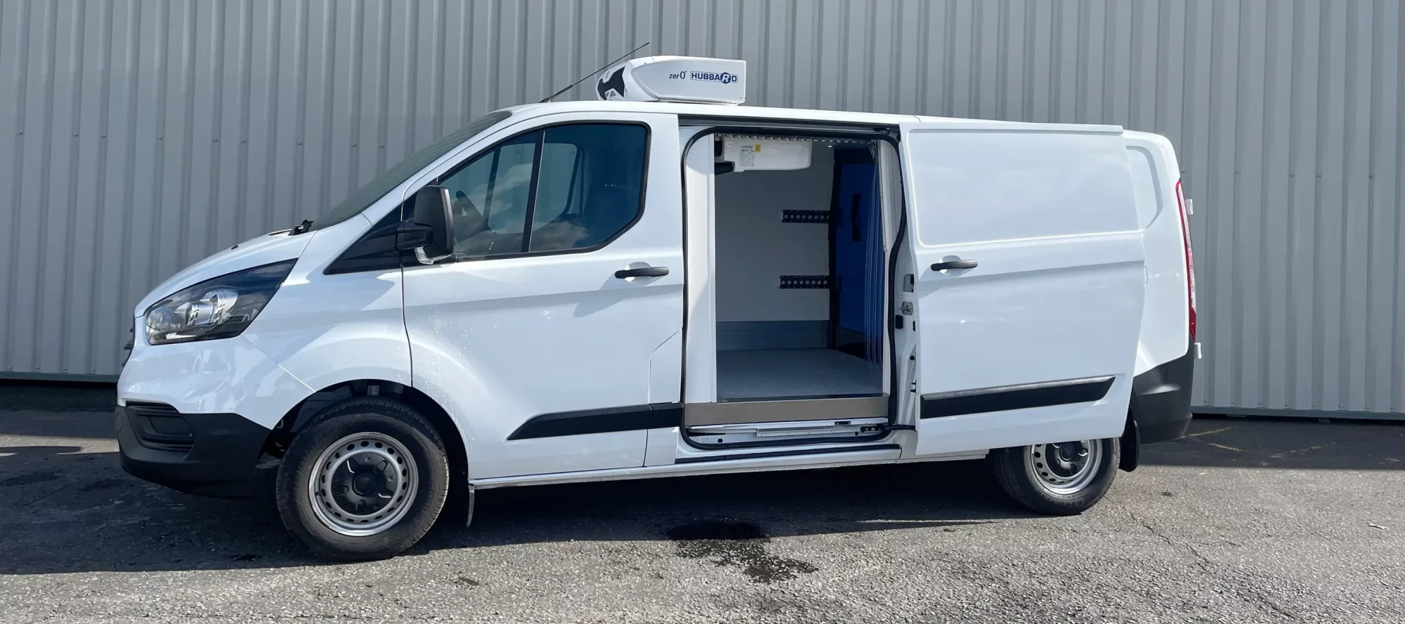 Side Loading Door Side Loading Door of Ford Van